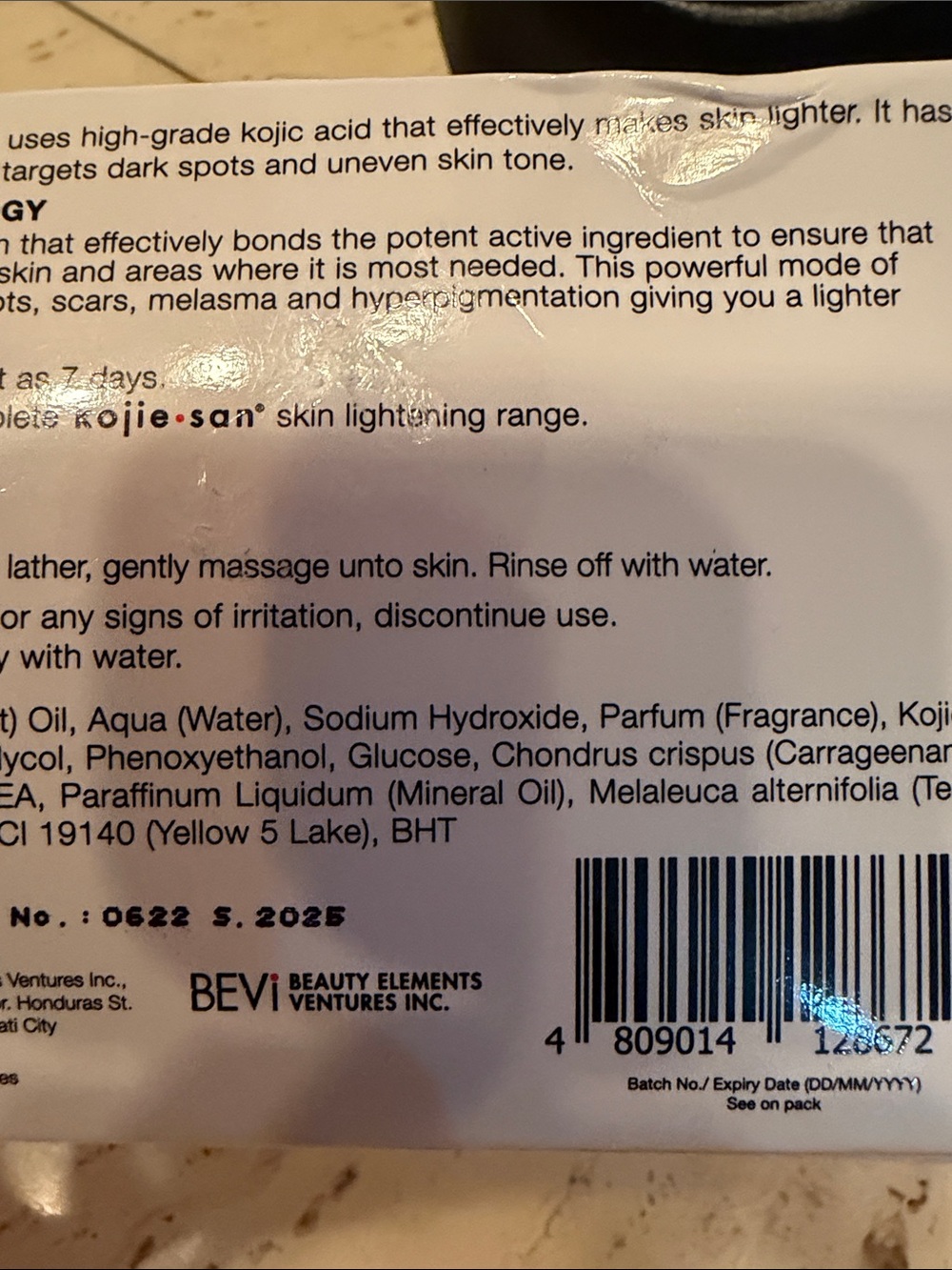 Kojie-san Skin Lightening Soap Set of Two 3 Pack-65 g x 6 NIB - Picture 4 of 8